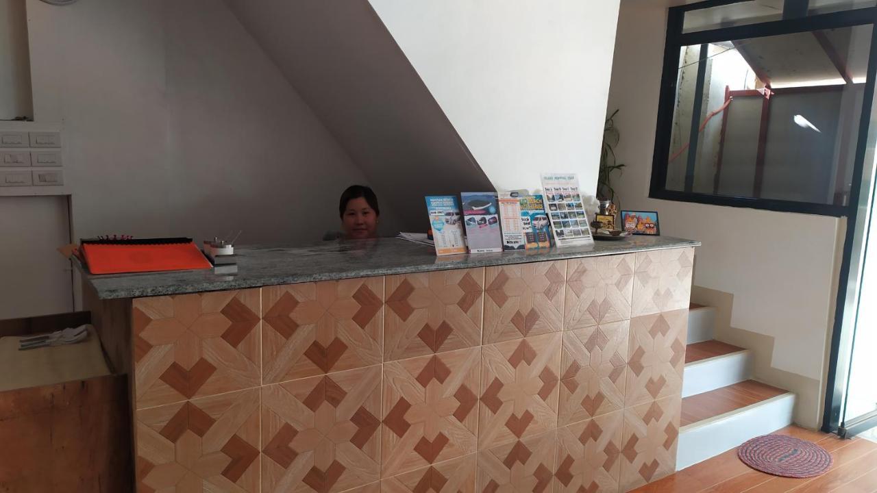 Hotel Ashoka Эль-Нидо Экстерьер фото